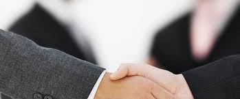 العلاقات العامة وفقا للمعاير الجودة الشاملة والإدارة الالكترونية المعاصرة